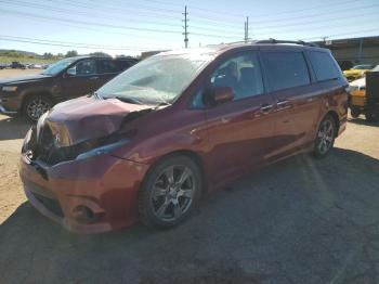  Salvage Toyota Sienna