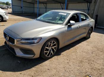  Salvage Volvo S60