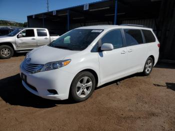  Salvage Toyota Sienna