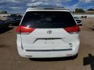 Toyota Sienna Le Image 13