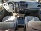 Toyota Sienna Le Image 6