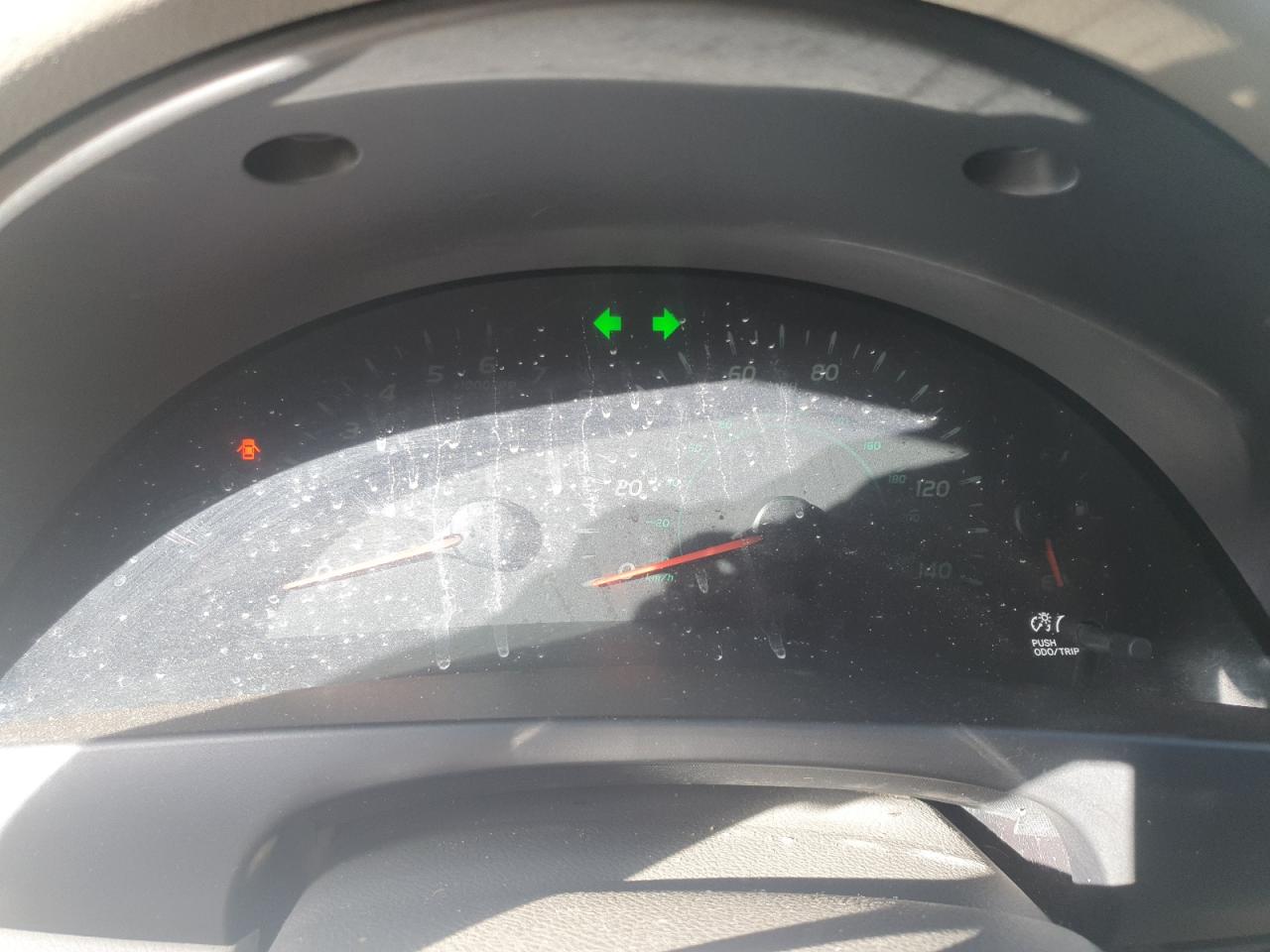 Toyota Camry Ce Image 2