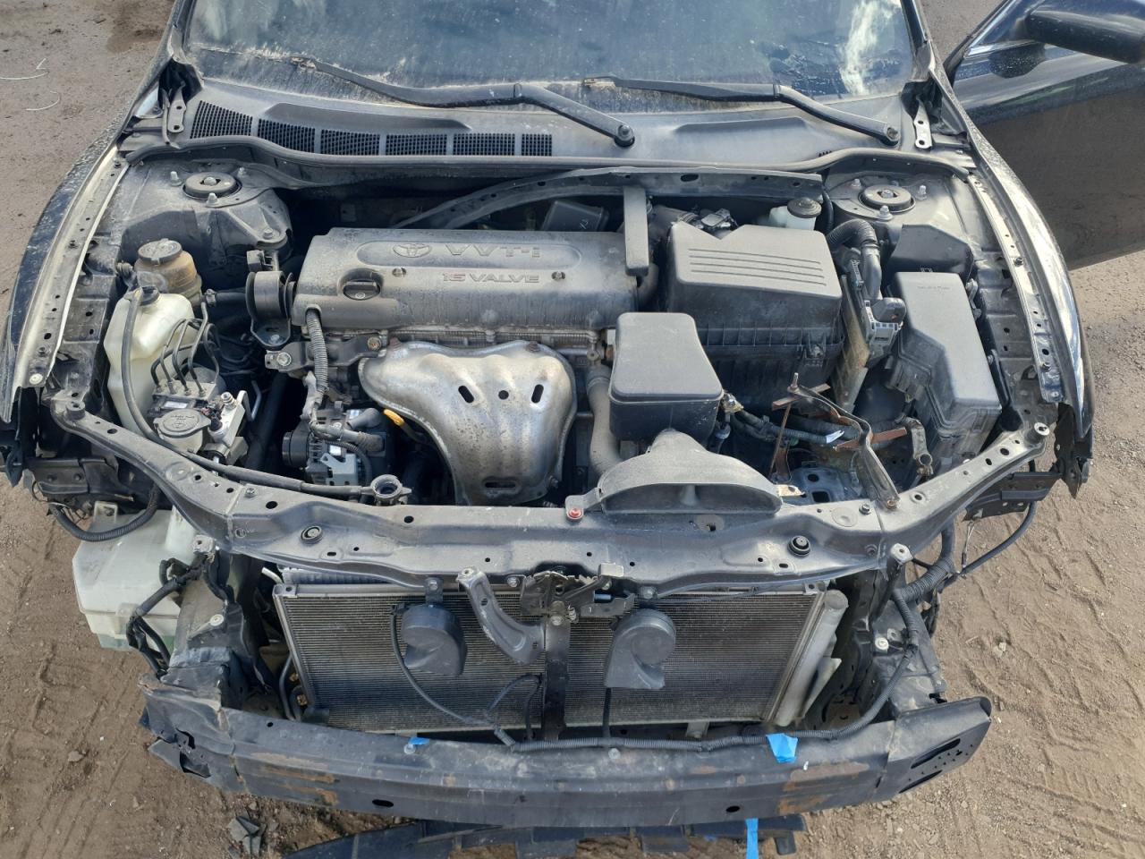 Toyota Camry Ce Image 12