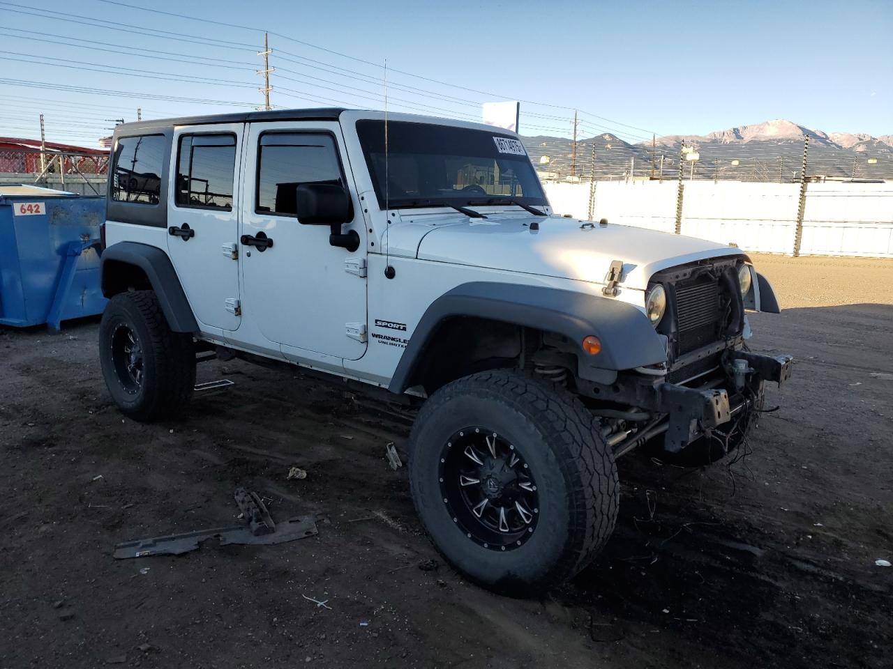 Jeep Wrangler Sport Image 4