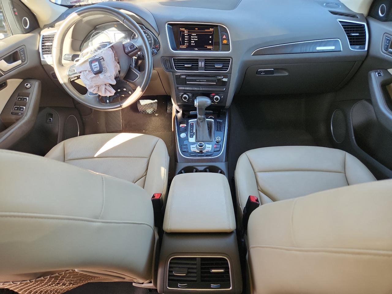 Audi Q5 Premium Plus Image 8