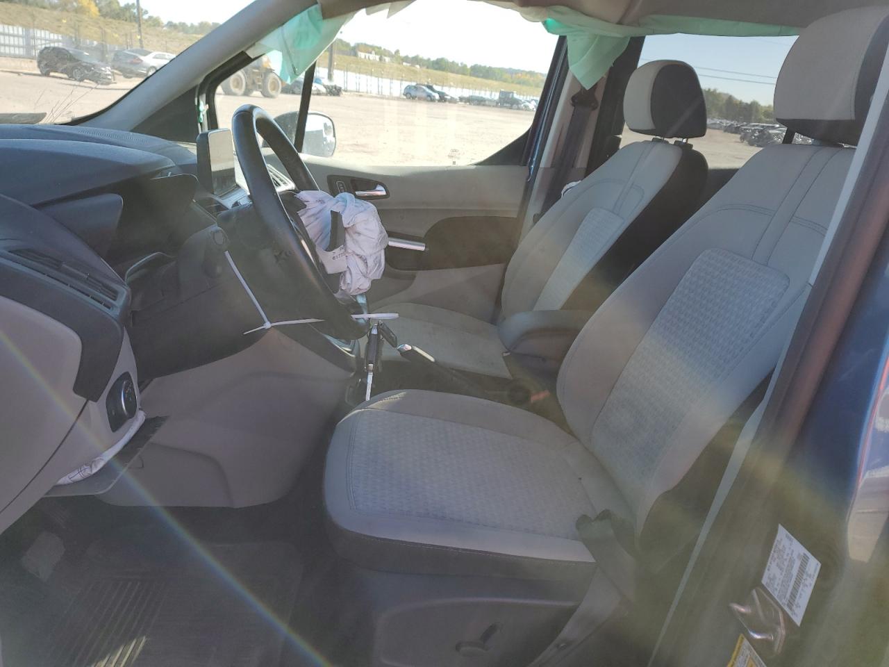 Ford Transit Xlt Image 4