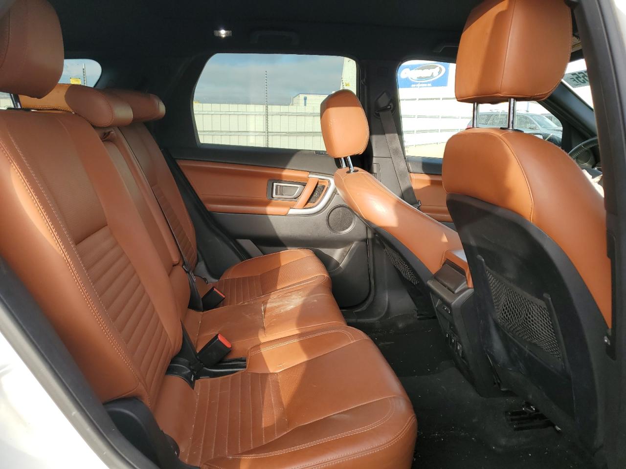 Land Rover Discovery Hse Luxury Image 10