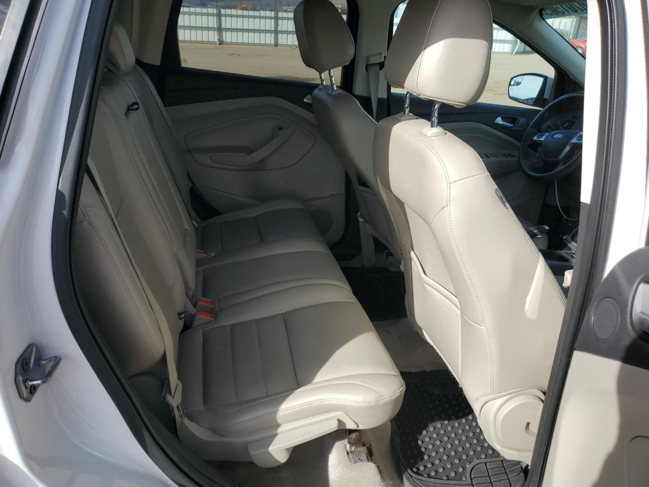 Ford Escape Se Image 12