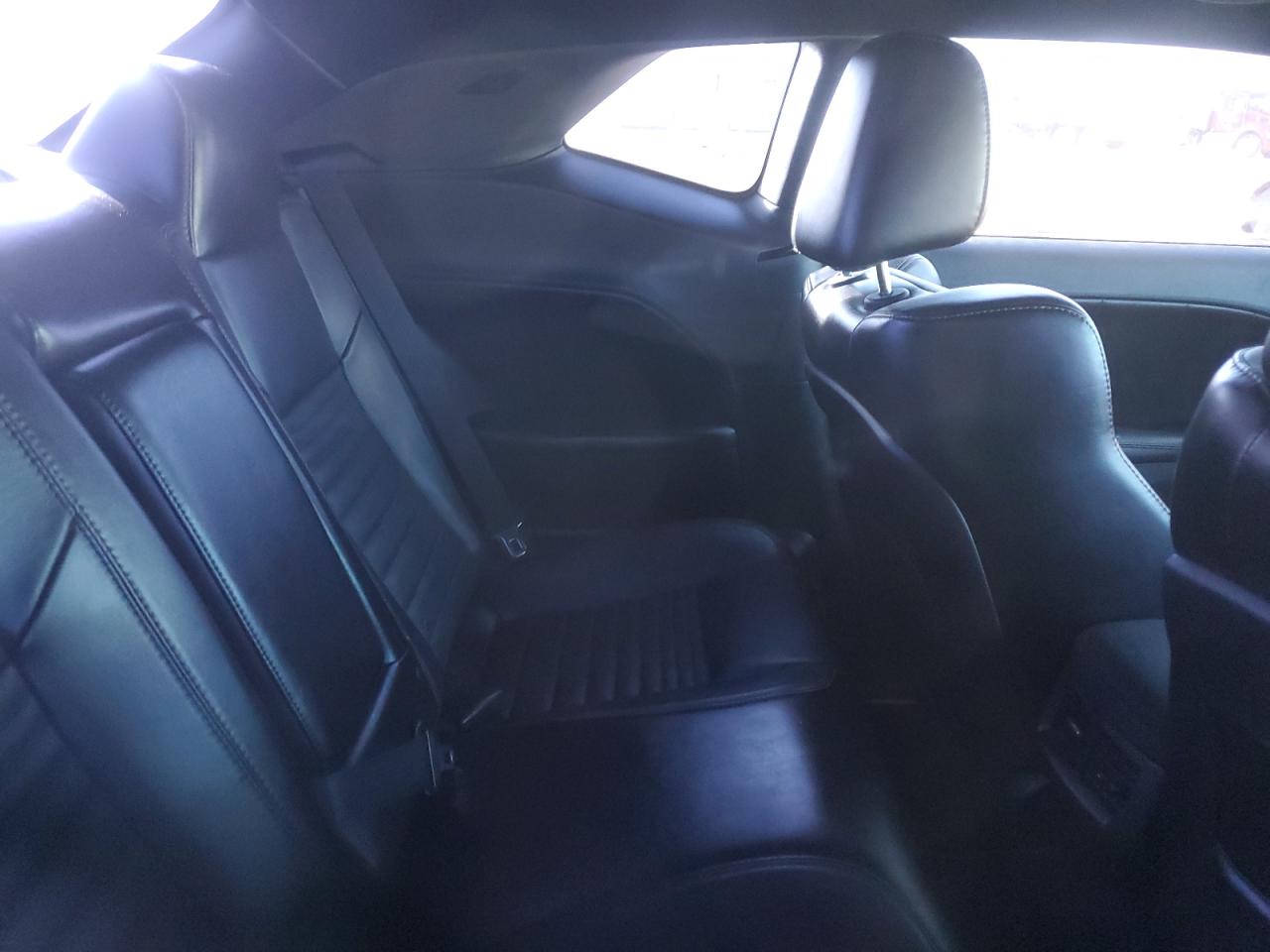 Dodge Challenger R/t Image 10