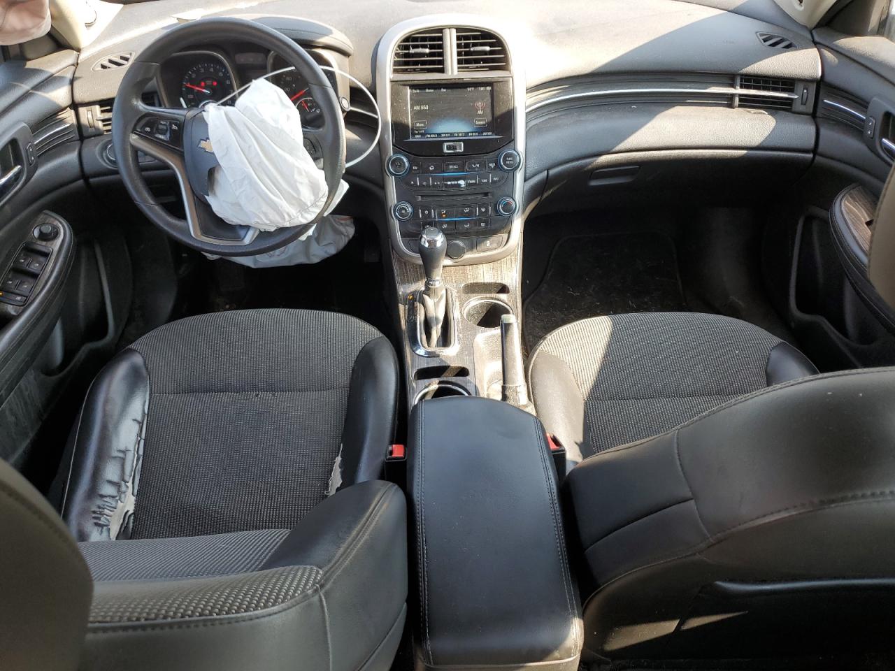 Chevrolet Malibu 1lt Image 9