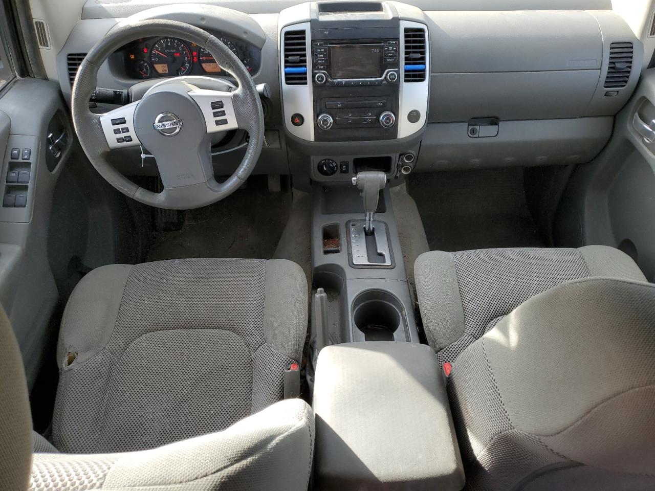 Nissan Frontier S Image 8