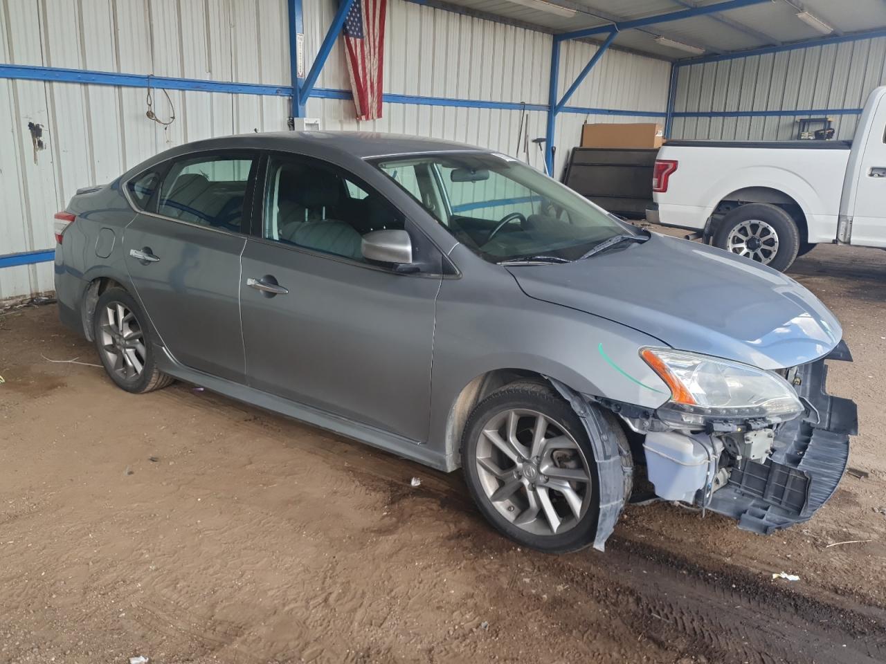 Nissan Sentra S Image 4