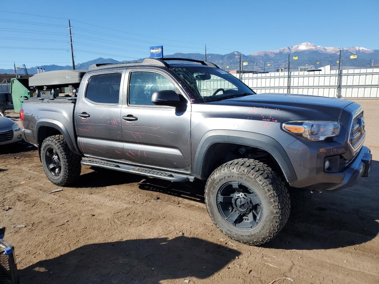 Toyota Tacoma Double Cab Image 11