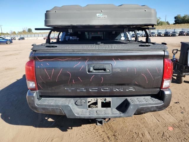 Toyota Tacoma Double Cab Image 3