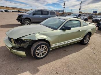  Salvage Ford Mustang