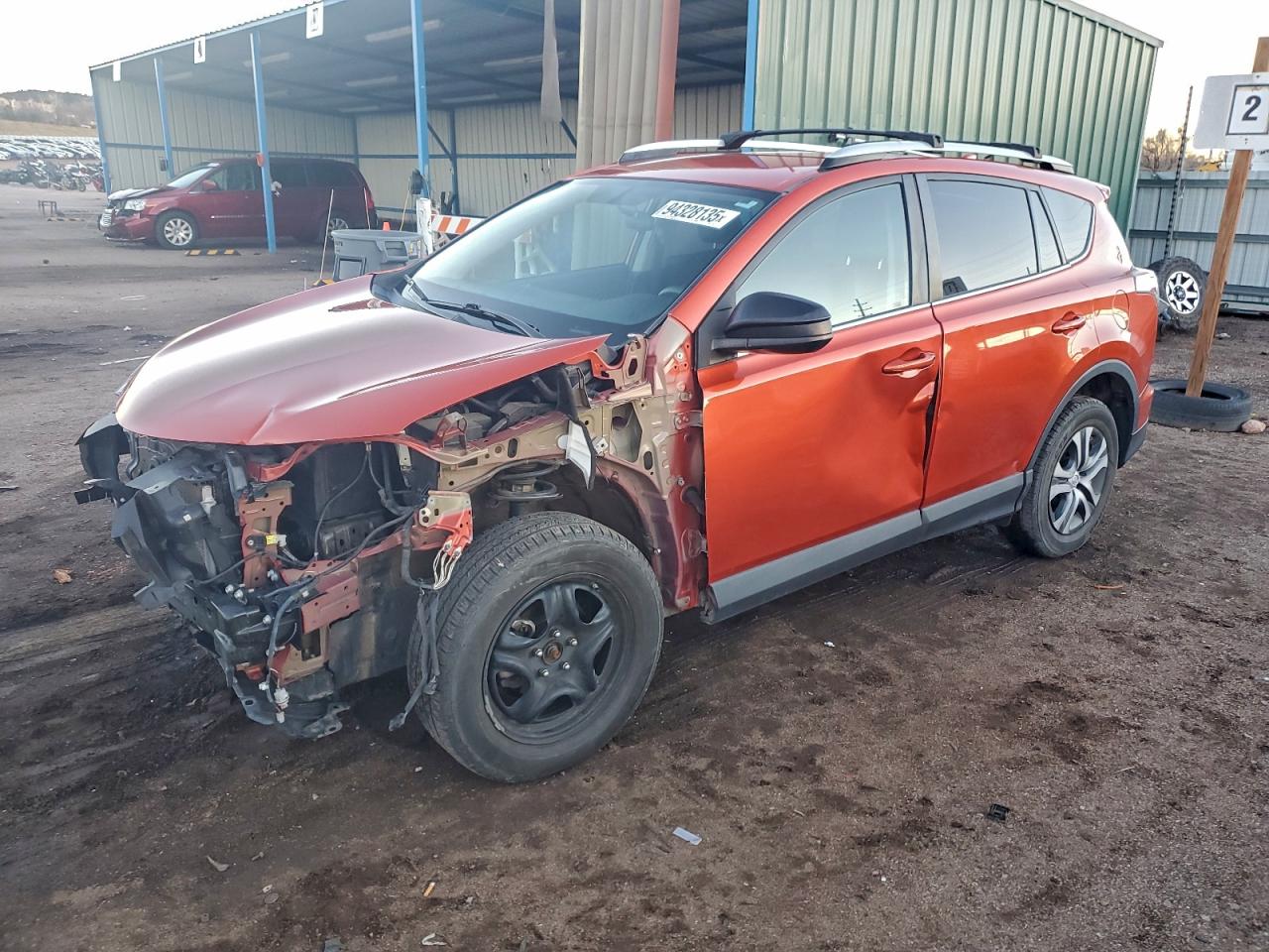 Toyota RAV4 Le Image 1