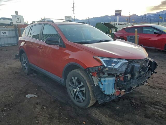 Toyota RAV4 Le Image 9