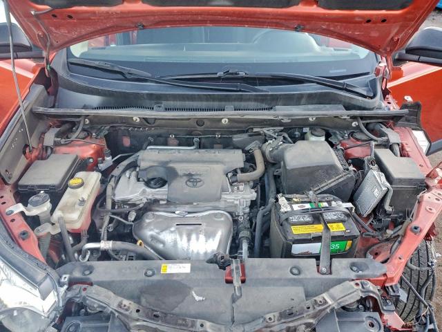 Toyota RAV4 Le Image 3