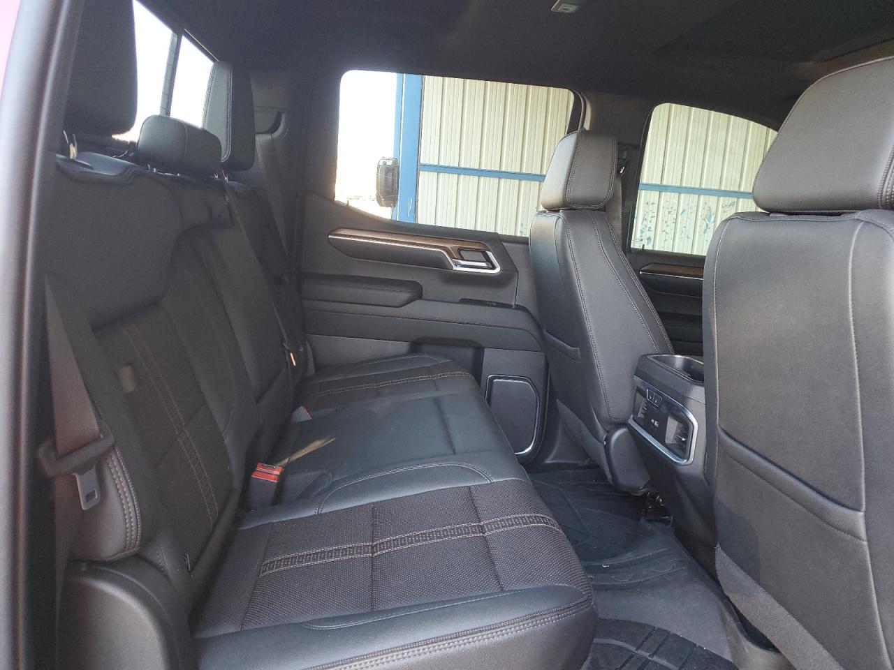 Chevrolet Silverado K1500 High Country Image 6