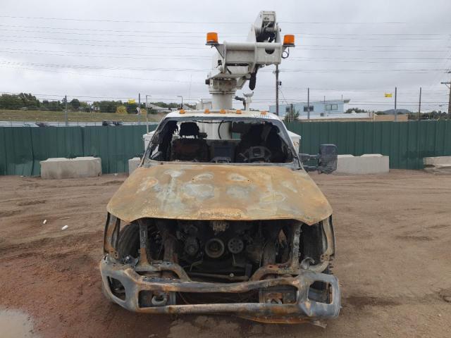 Ford F-450 Super Duty Image 3