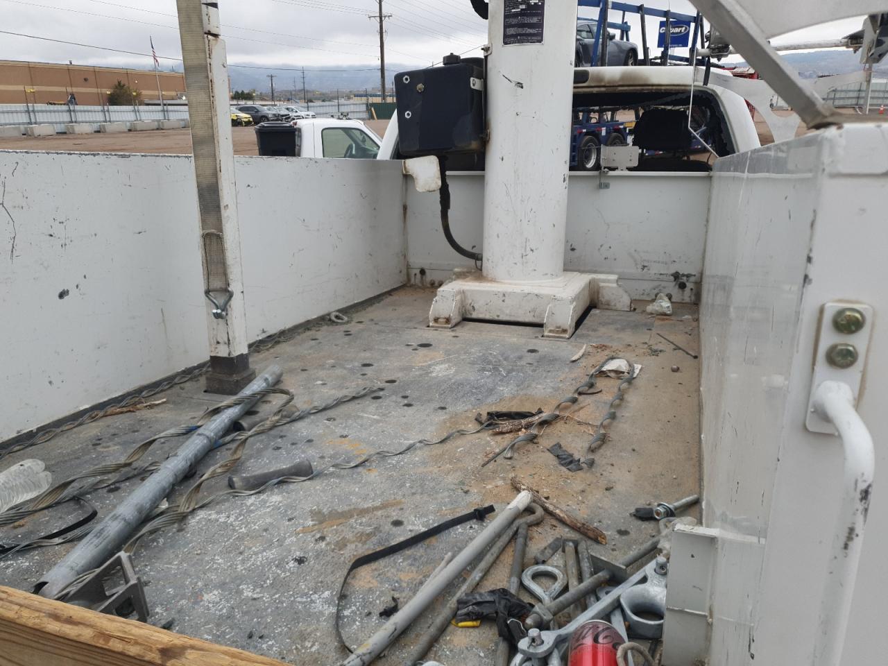 Ford F-450 Super Duty Image 7