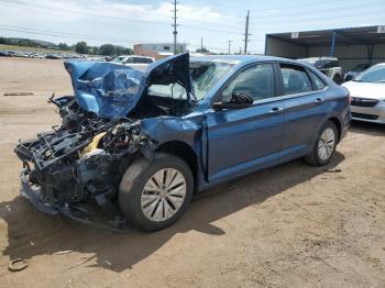  Salvage Volkswagen Jetta