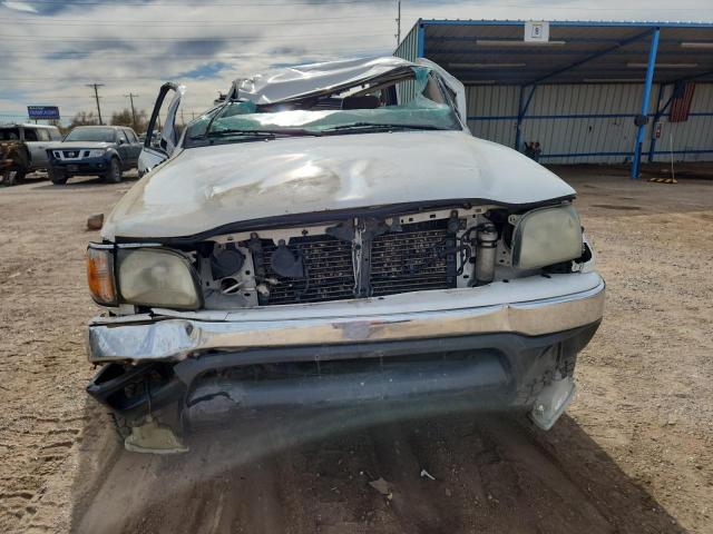 Toyota Tacoma Xtracab Image 10