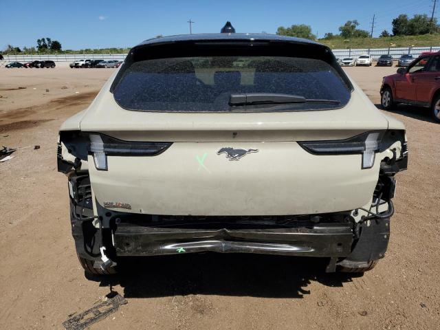 Ford Mustang Premium Image 8