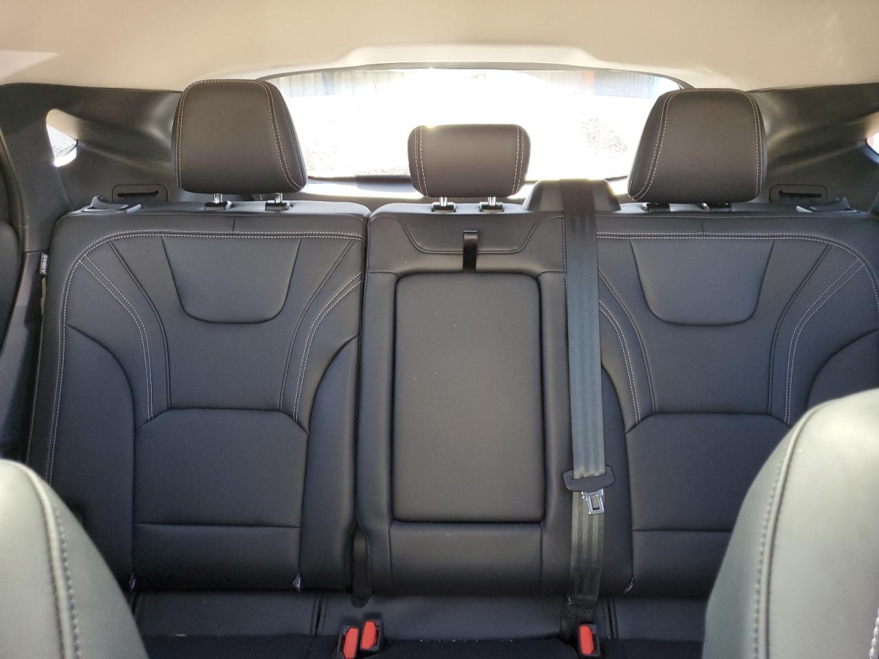 Ford Mustang Premium Image 13