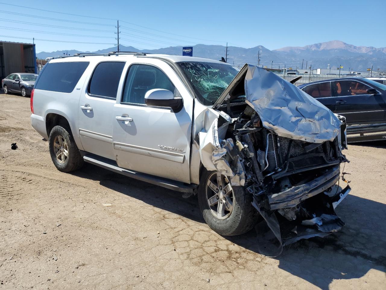 GMC Yukon K1500 Slt Image 3