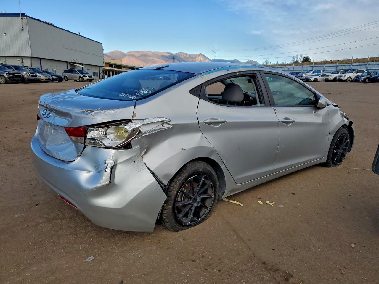 Hyundai ELANTRA Gls Image 6