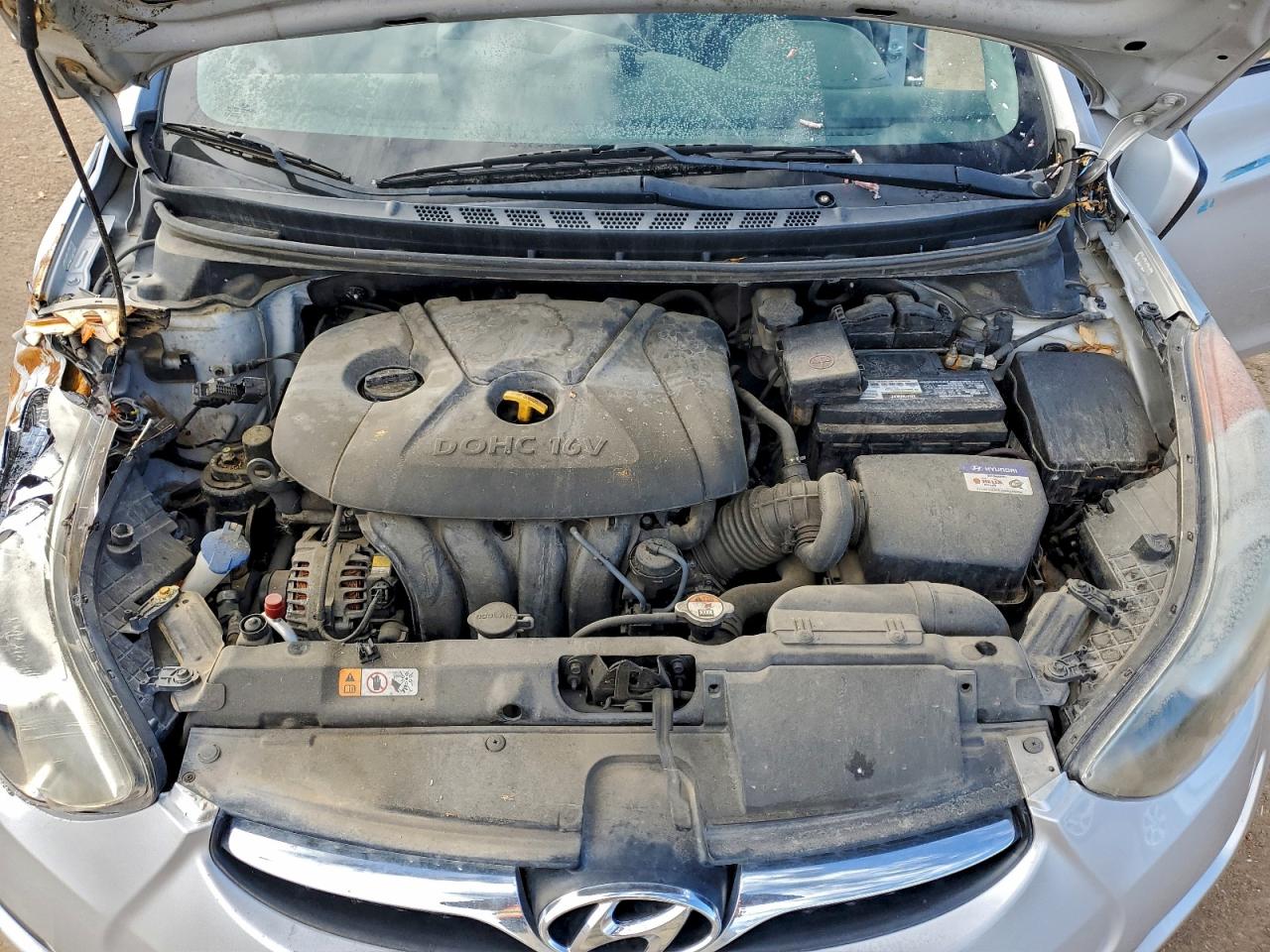 Hyundai ELANTRA Gls Image 8