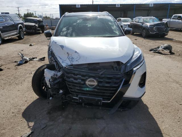 Nissan Kicks Sr Image 3