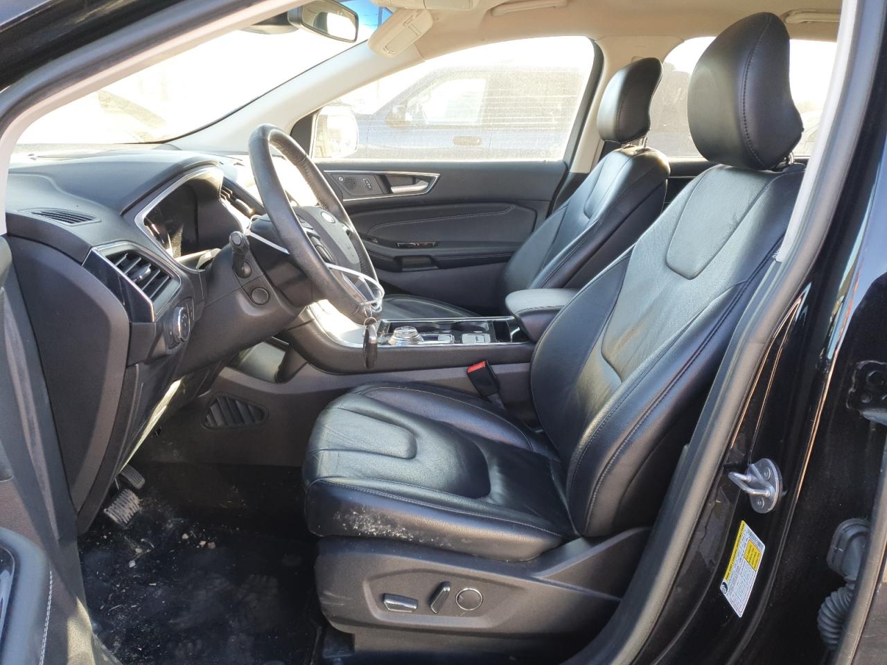 Ford Edge Titanium Image 5