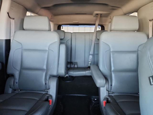 Chevrolet Suburban C1500 Lt Image 13