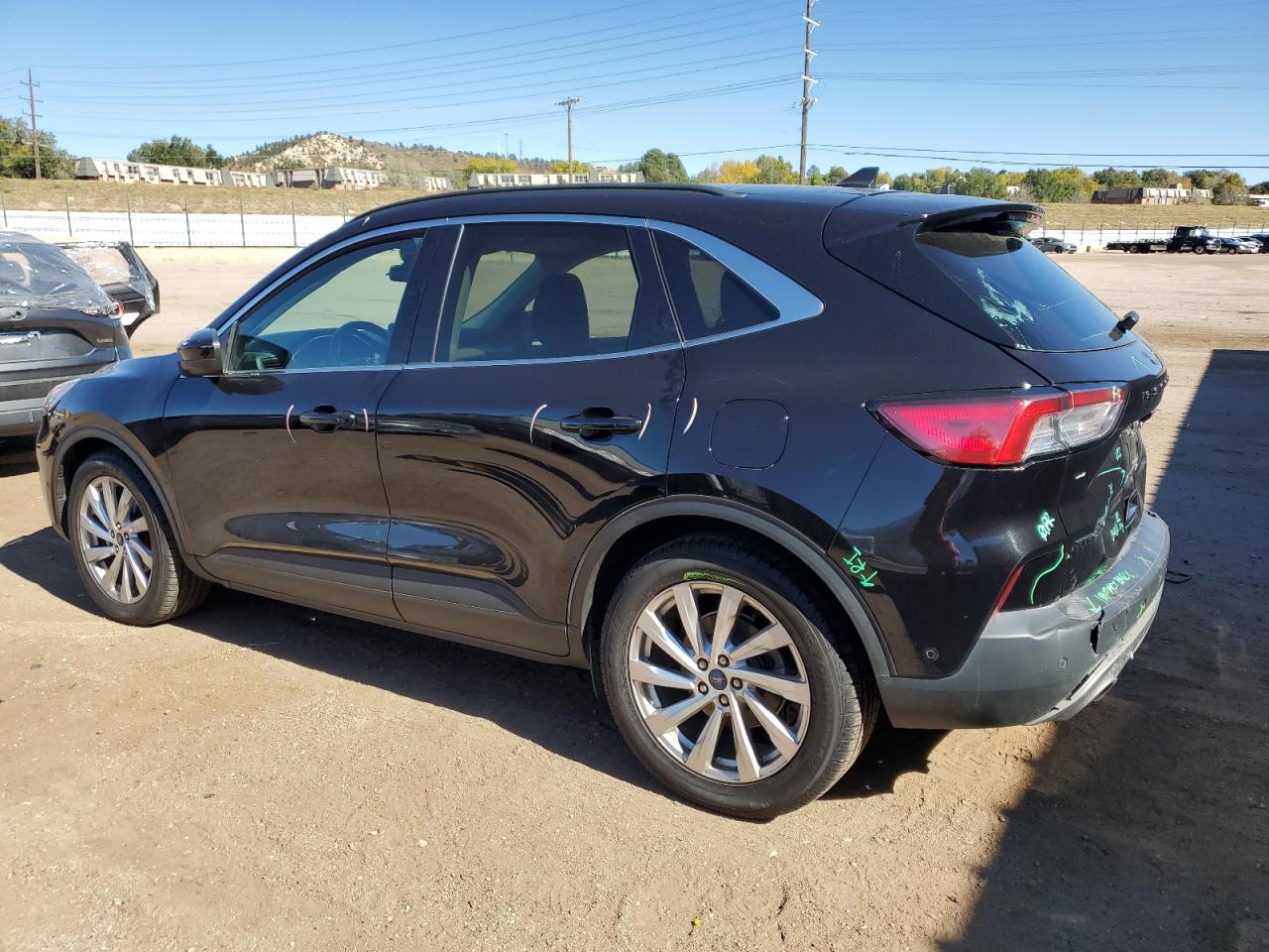 Ford Escape Titanium Image 9