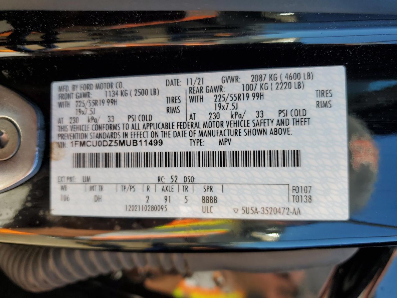 Ford Escape Titanium Image 5