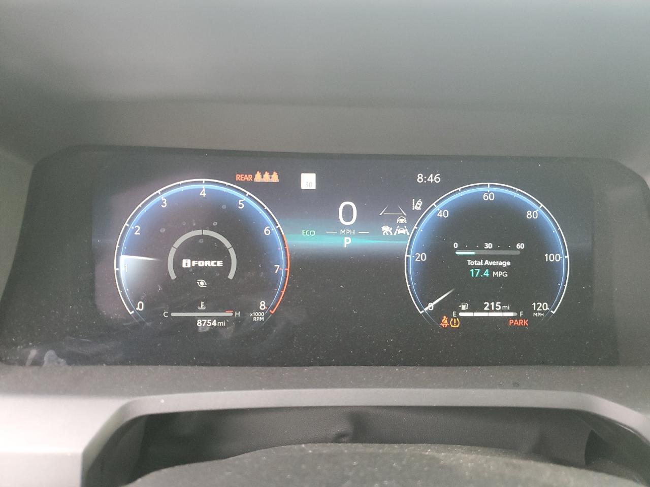 Toyota Tacoma Double Cab Image 4