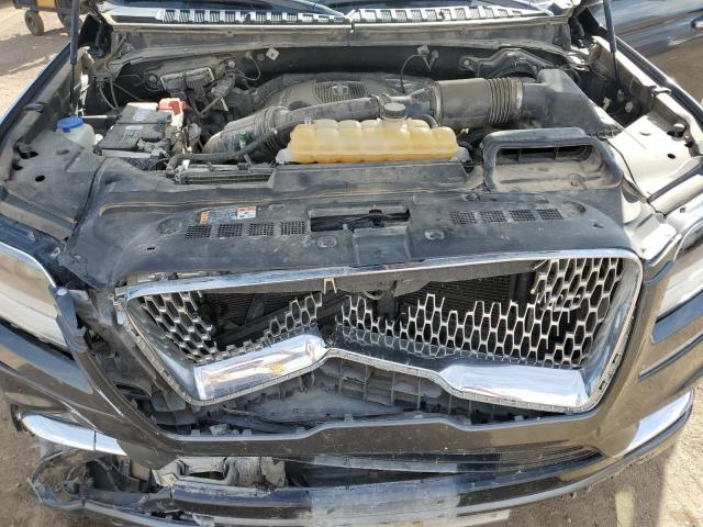 Lincoln Navigator Premiere Image 12