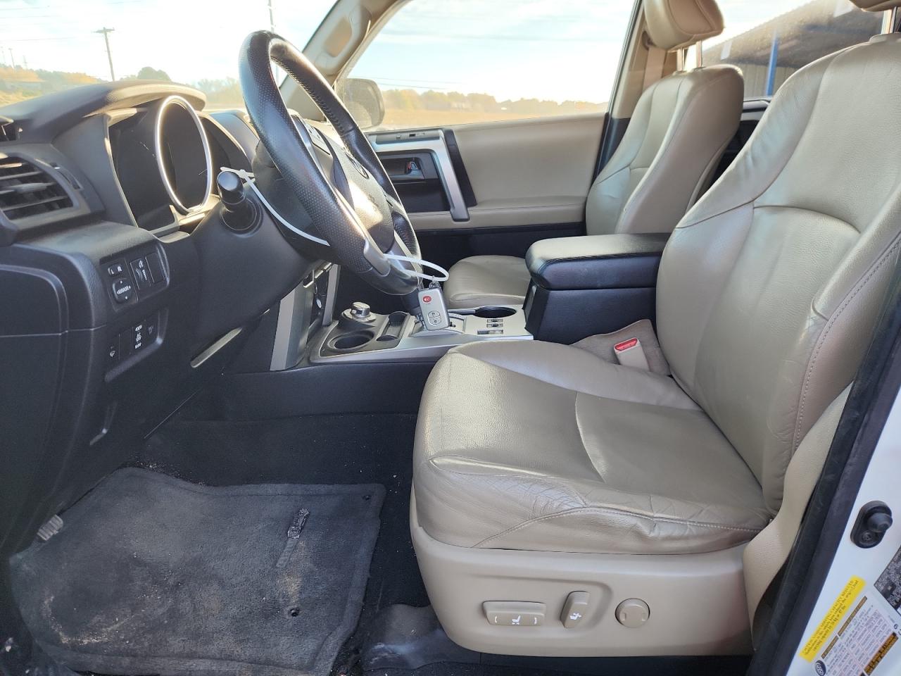 Toyota 4Runner Sr5 Image 7