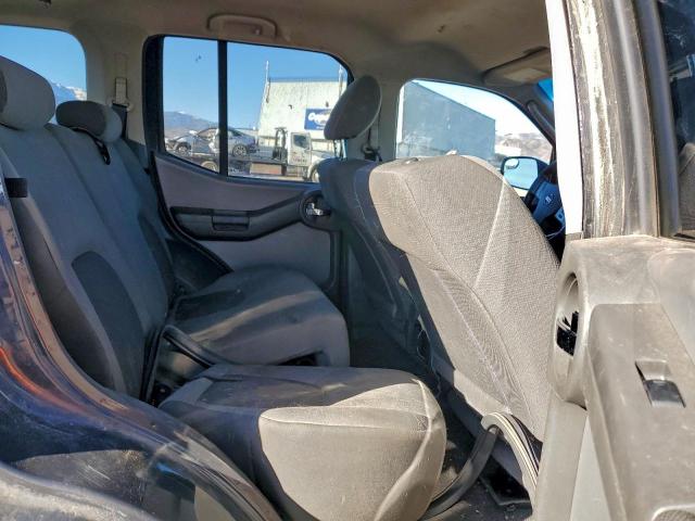 Nissan Xterra Off Road Image 3