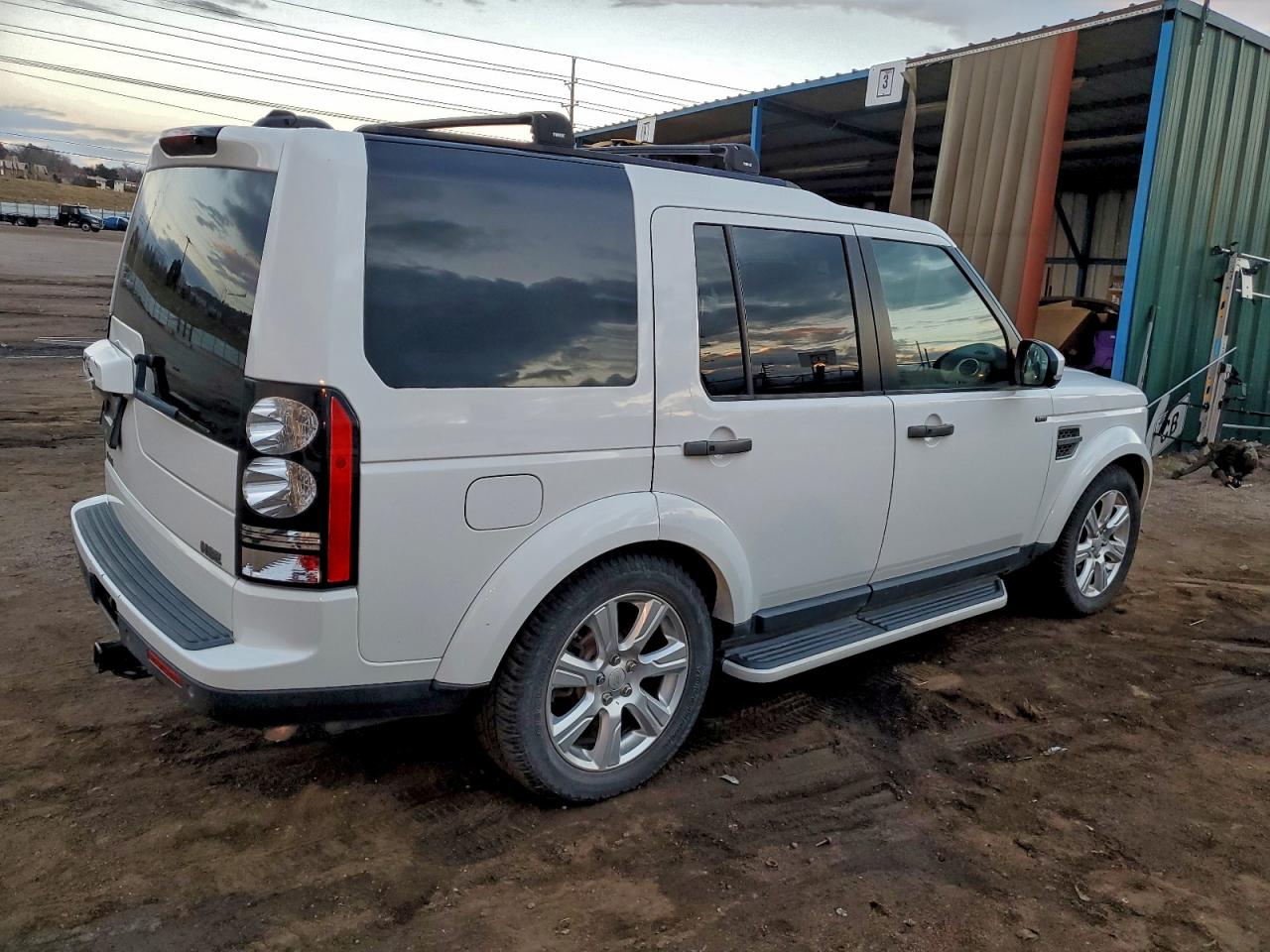 Land Rover LR4 Hse Image 3