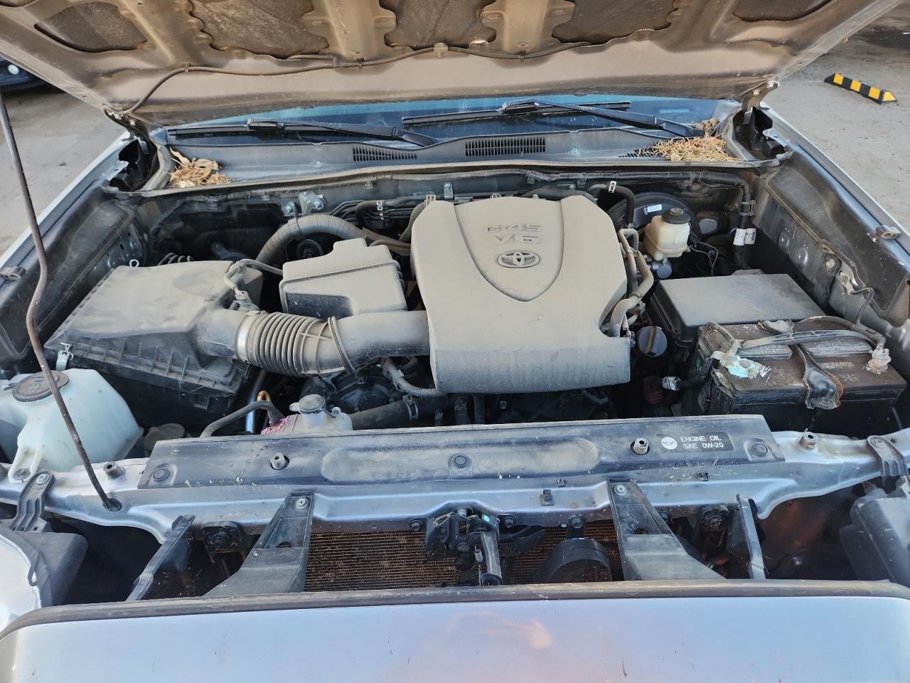 Toyota Tacoma Double Cab Image 11