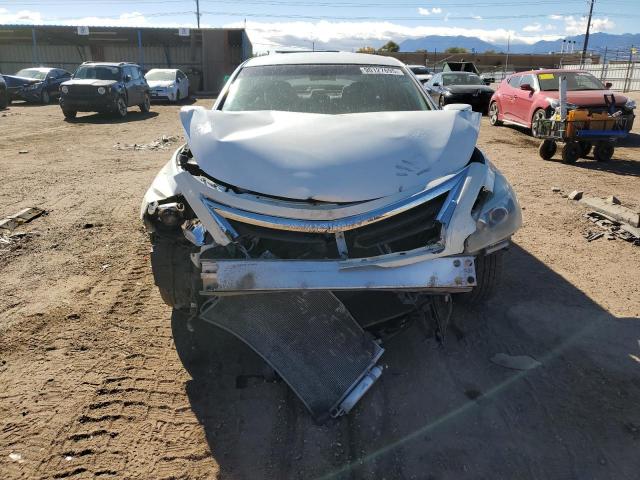 Nissan Altima 2.5 Image 12