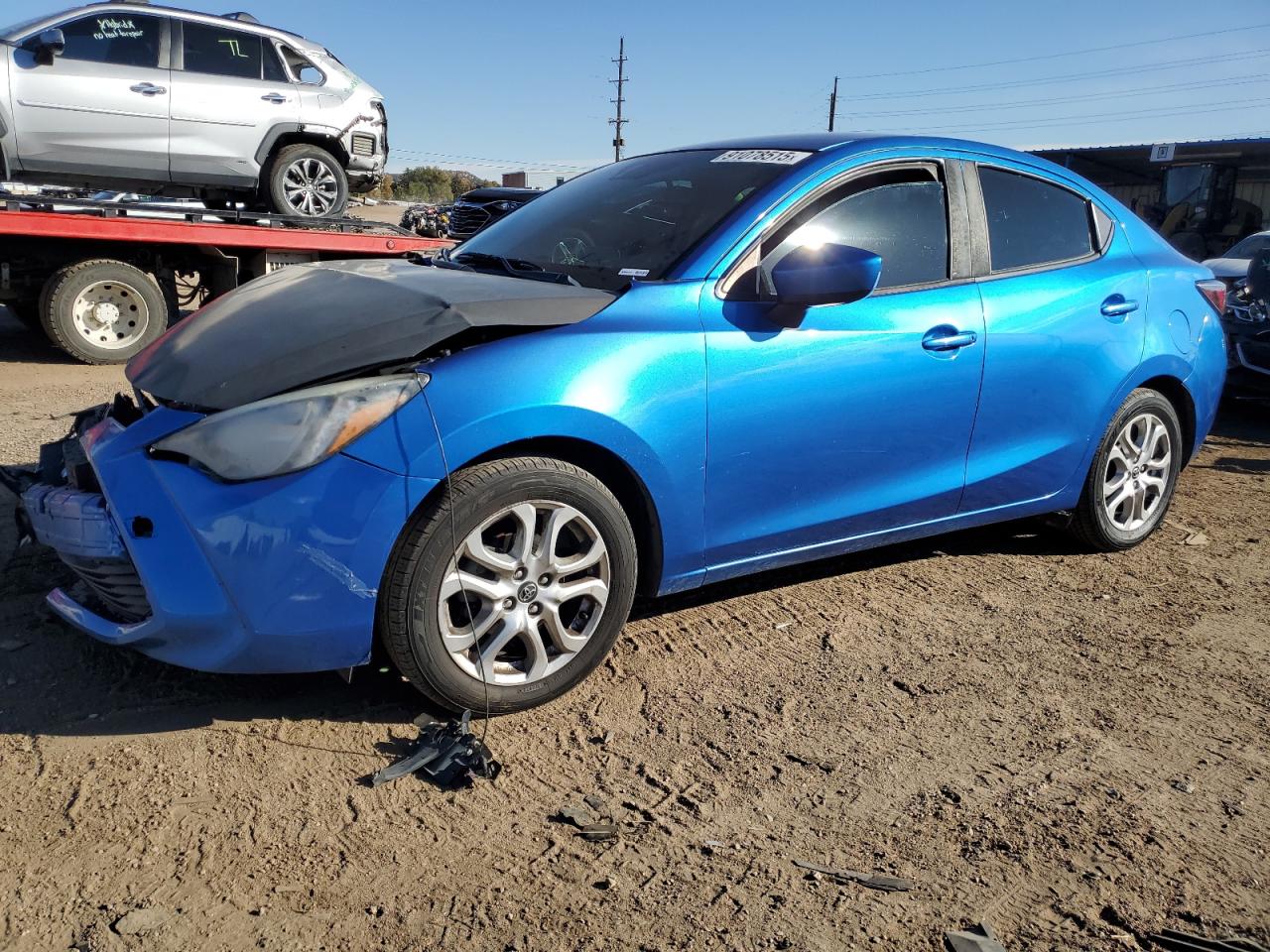 Toyota Yaris Image 1