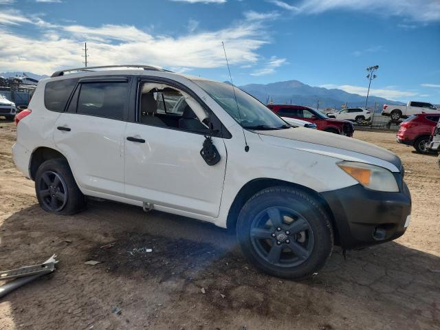 Toyota RAV4 Image 12