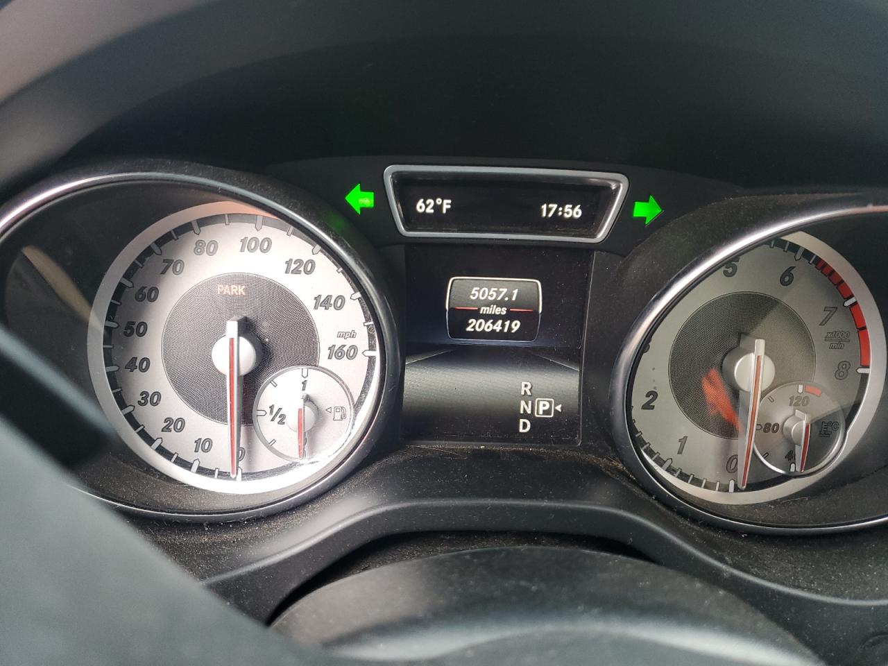 Mercedes-Benz GLA 250 4matic Image 6