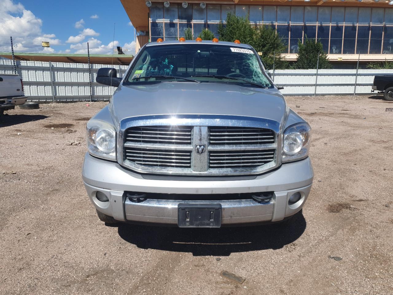 Dodge Ram 3500 St Image 7