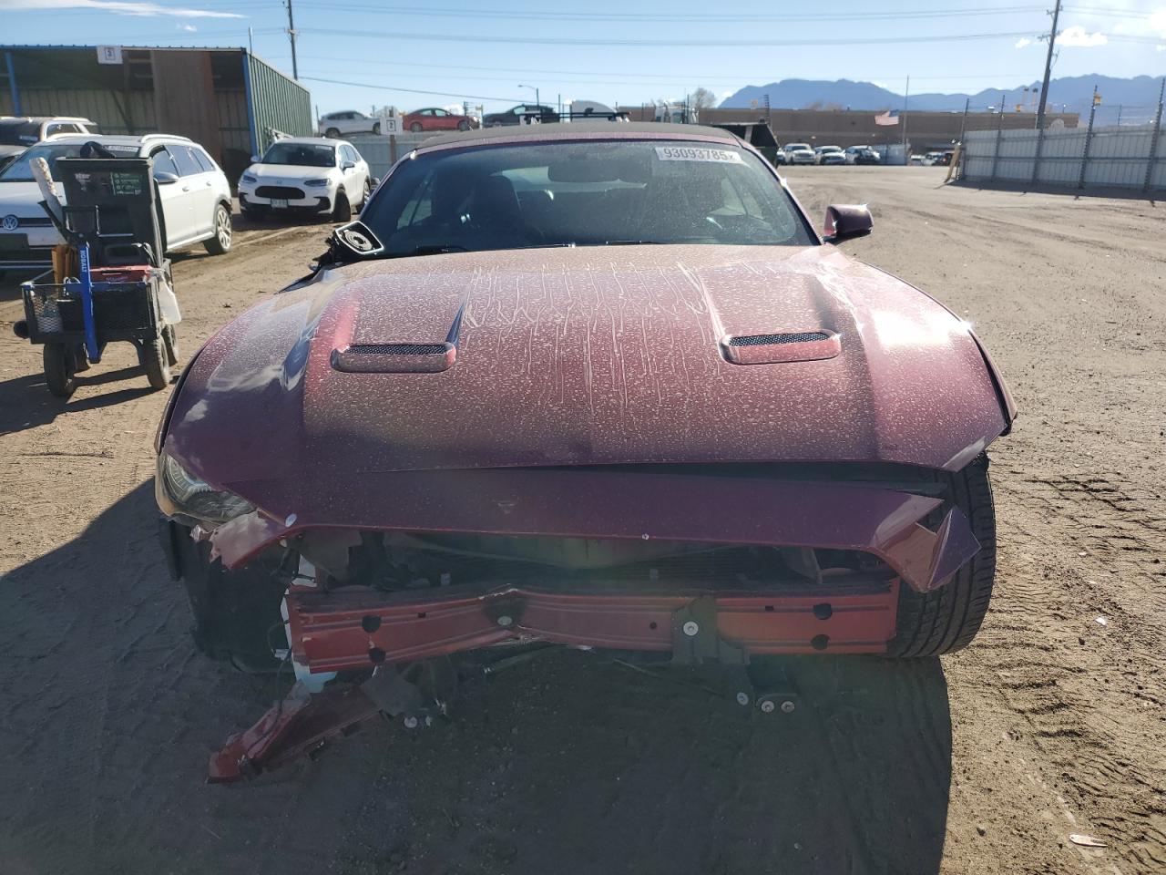 Ford Mustang Image 6