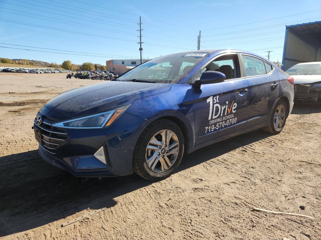 Hyundai ELANTRA Sel Image 1